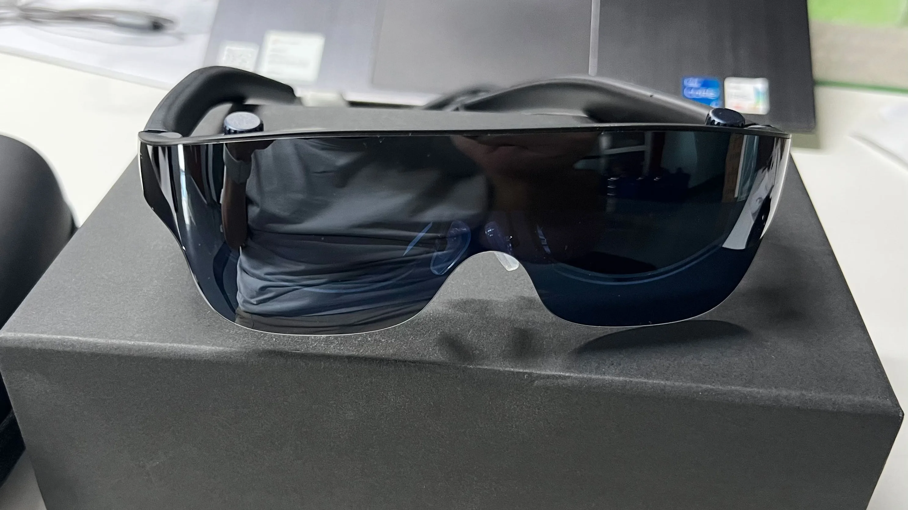 Seeya Smart Glasses Hd Typec Interface Giant Screen Viewing Ar Glasses