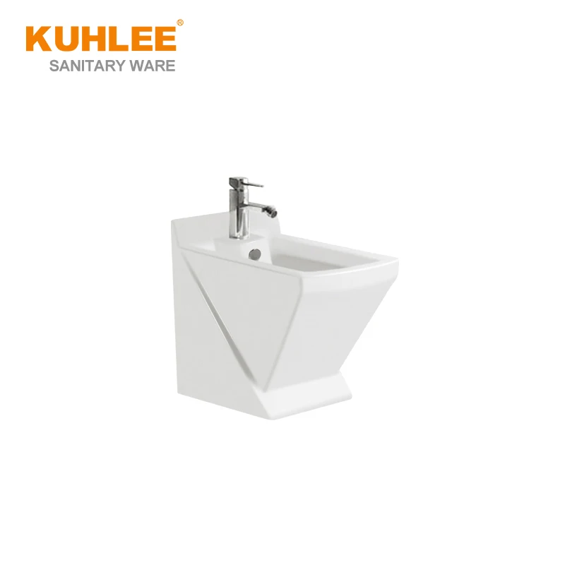 Factory Price Square Bathroom Suites Washdown One Piece Toilet With Sinks Bidet Sets