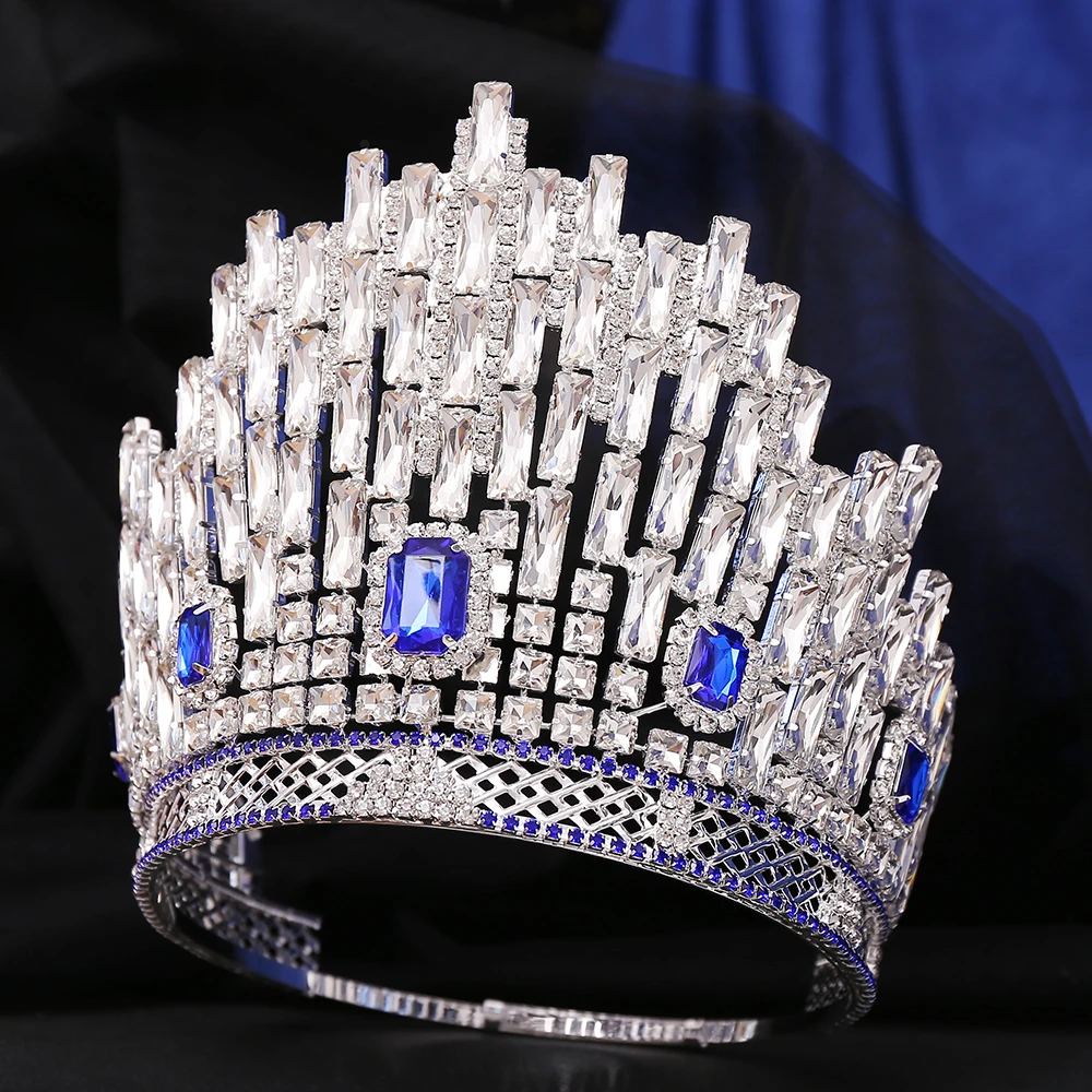 洋書 World Crowns & Talers The Millennium Rhinestone UNISEX Full Silver Crown