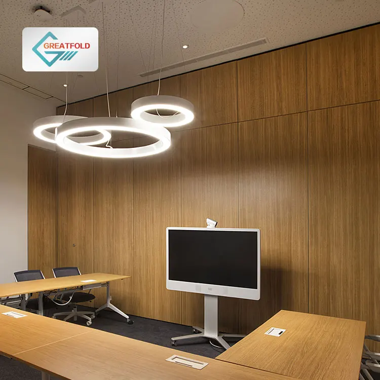 Customized Modern Soundproof Movable Partition Wood Grain Design Wood Walls for Office Meeting Room Schools Hospitals Gyms