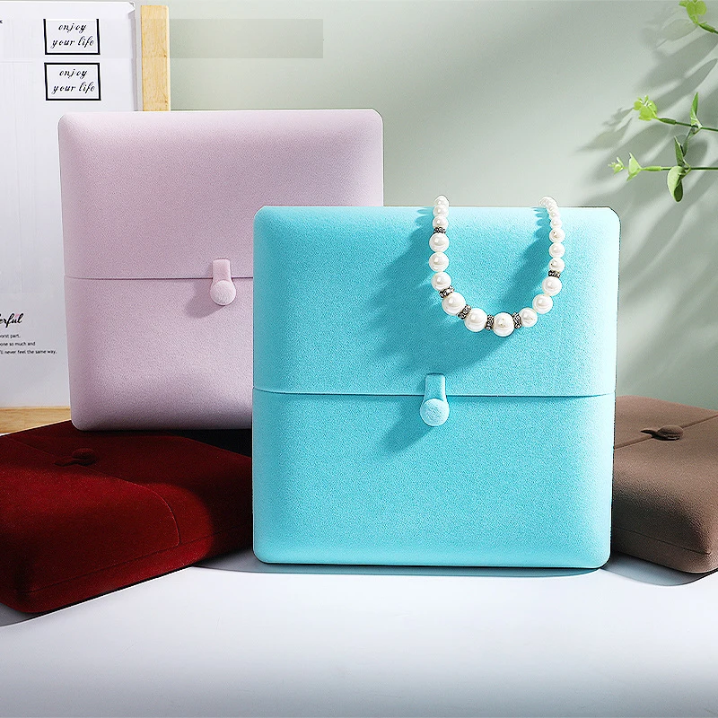 Hba8739dced8046439877f69cd6d91de5K