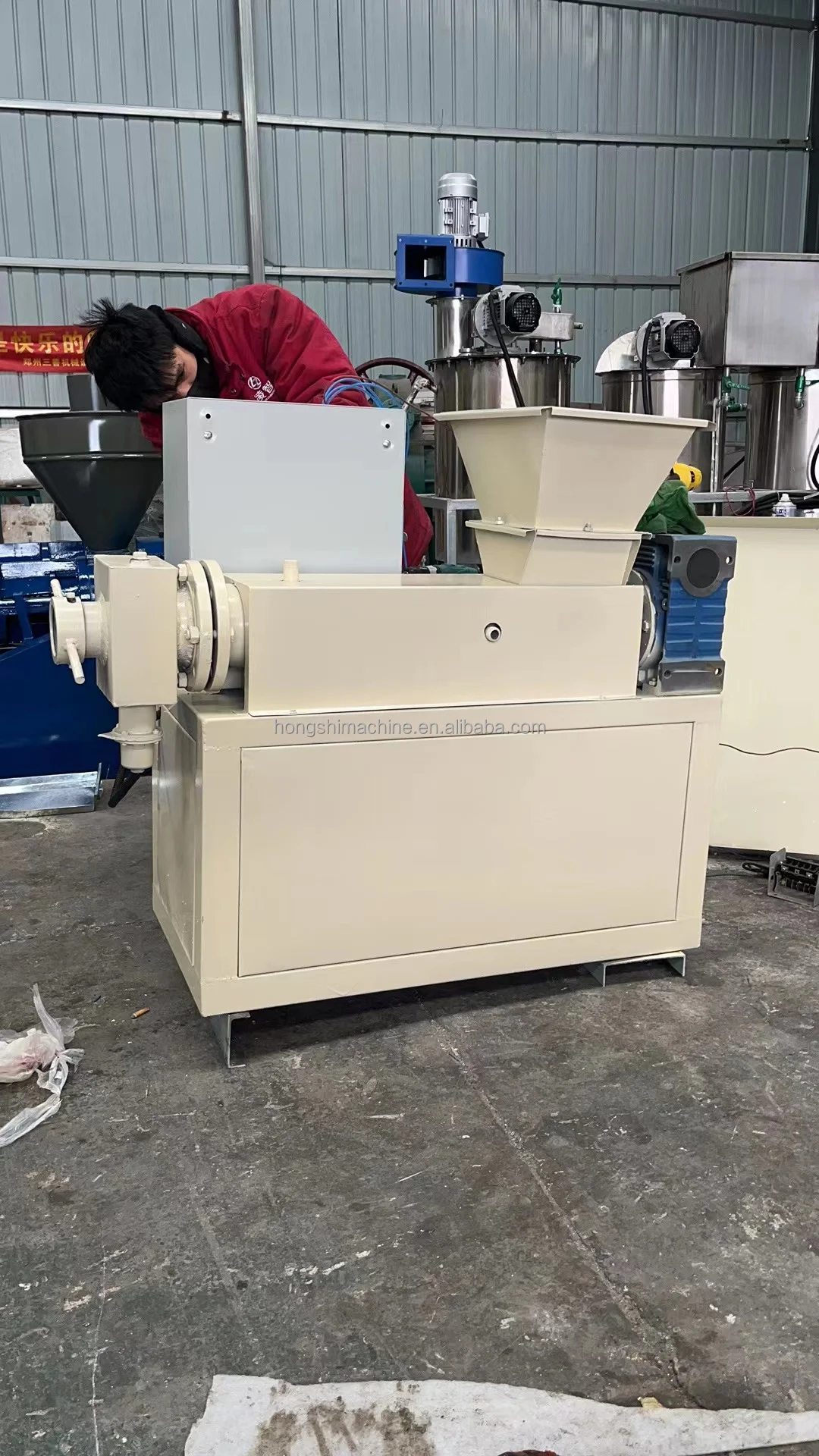 Automatic Small Scale Soap Making Forming Moulding Machine For Bath