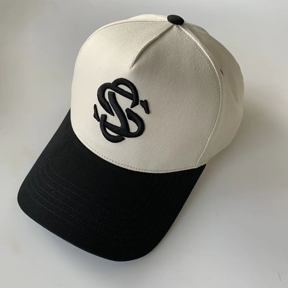 Puff Embroidery 5 Panel Baseball Cap 