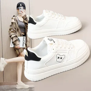 G7608 Wholesale New Spring Women's Casual Thick Sole Sports Shoes Breathable Student Board Shoes