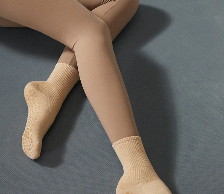 Custom Sports Pilates Anti Slip Socks Women Cotton Gym Pilates Yoga Grip Socks Buy Pilates