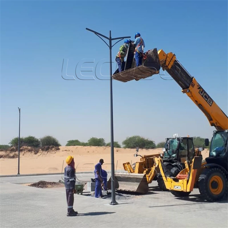 Multispot Four Arm Street Lighting Outdoor Pole Ip66 Weight With Base Highways 12m Lighting Pole