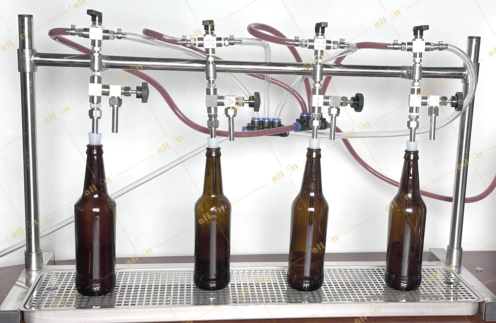 All in Brew Micro Brewery Low Cost 4 Head Counter Pressure Beer Bottle Filler Isobaric Beer Manual Bottle Filling Machine