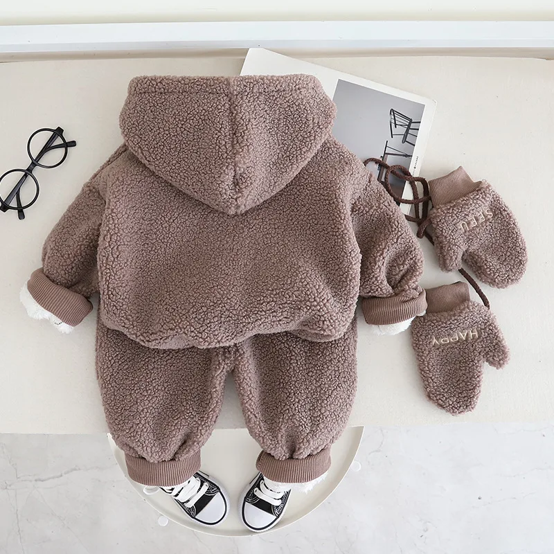 Factory Price Winter Plush Kids Clothes Sets Casual Hooded Top and Pants 2 Pieces Warm Boys Clothes Sets With Glove