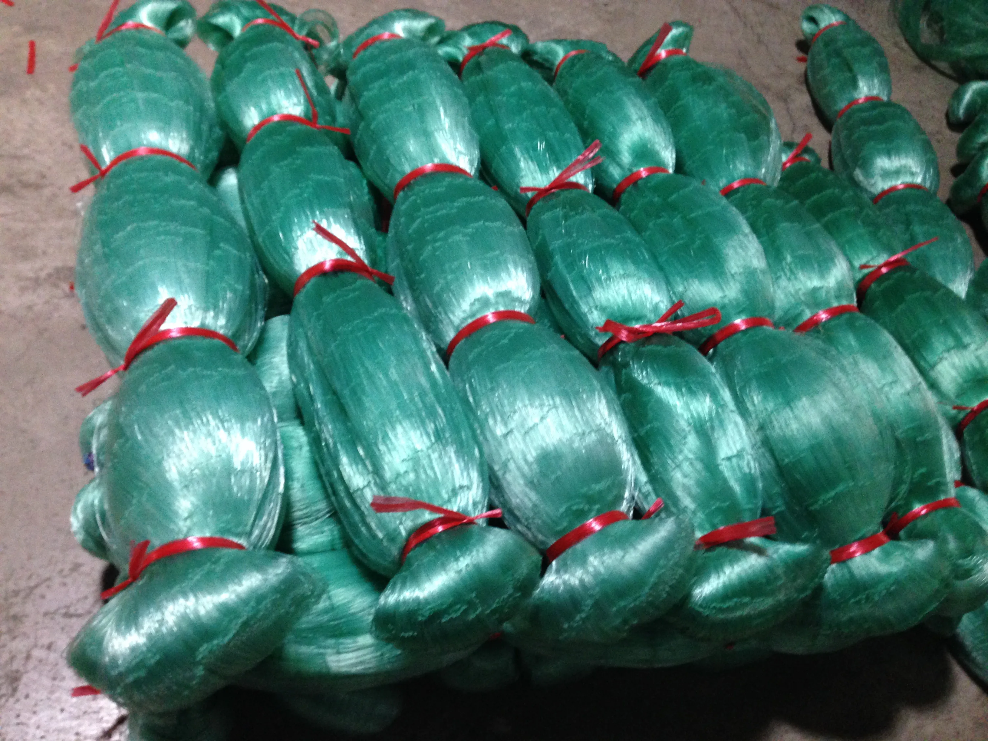 Wholesale High Quality Strong 100 Meter Fishing Keep Nets Professional Nylon Monofilament Trammel Fishing Net for Ghana Wholesale High Quality Strong 100 Meter Fishing Keep Nets Professional Nylon Monofilament Trammel Fishing Net for Ghana