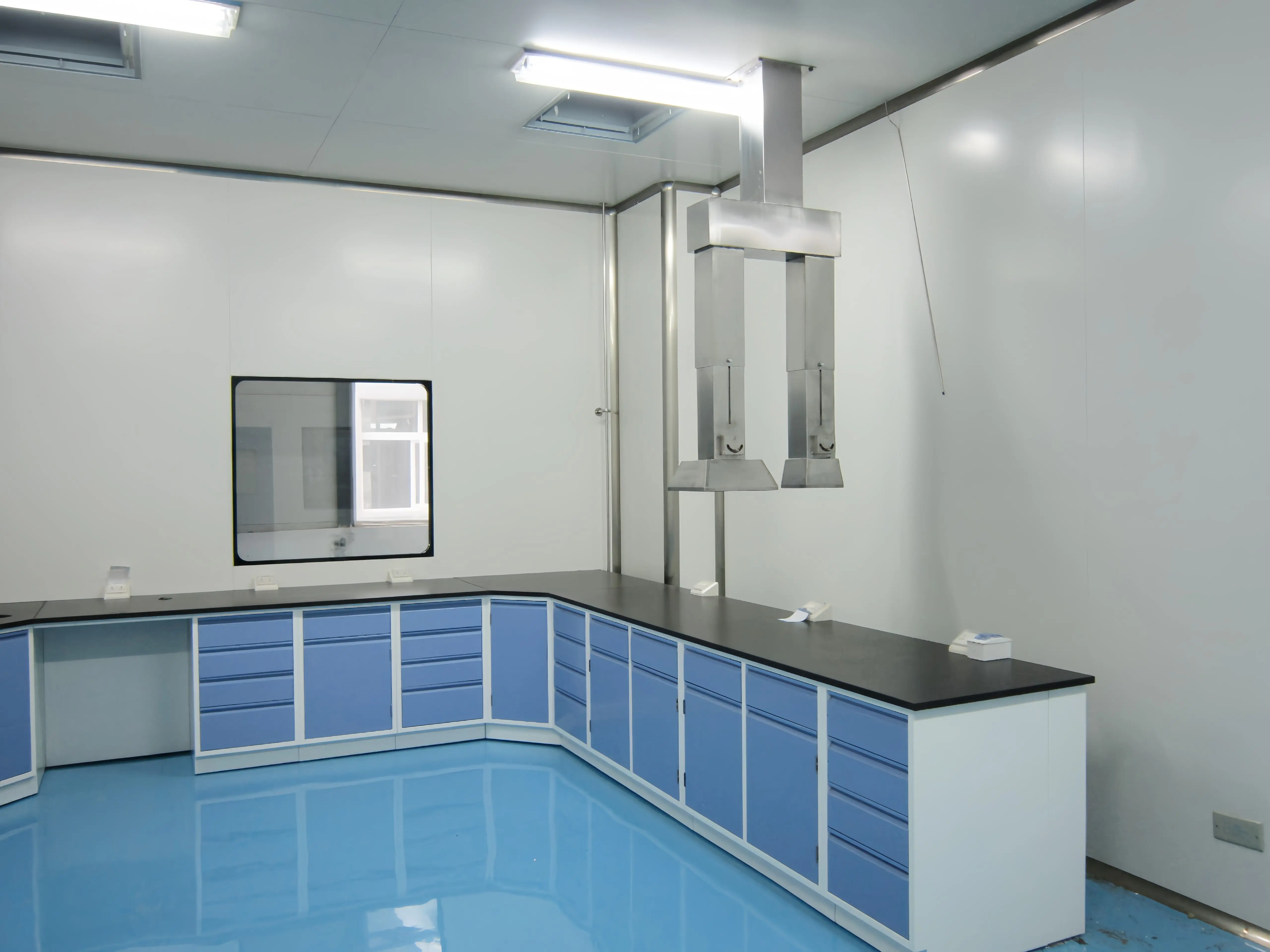 Chemistry Lab Bench Wall Bench Laboratory Work Station with Storage ...