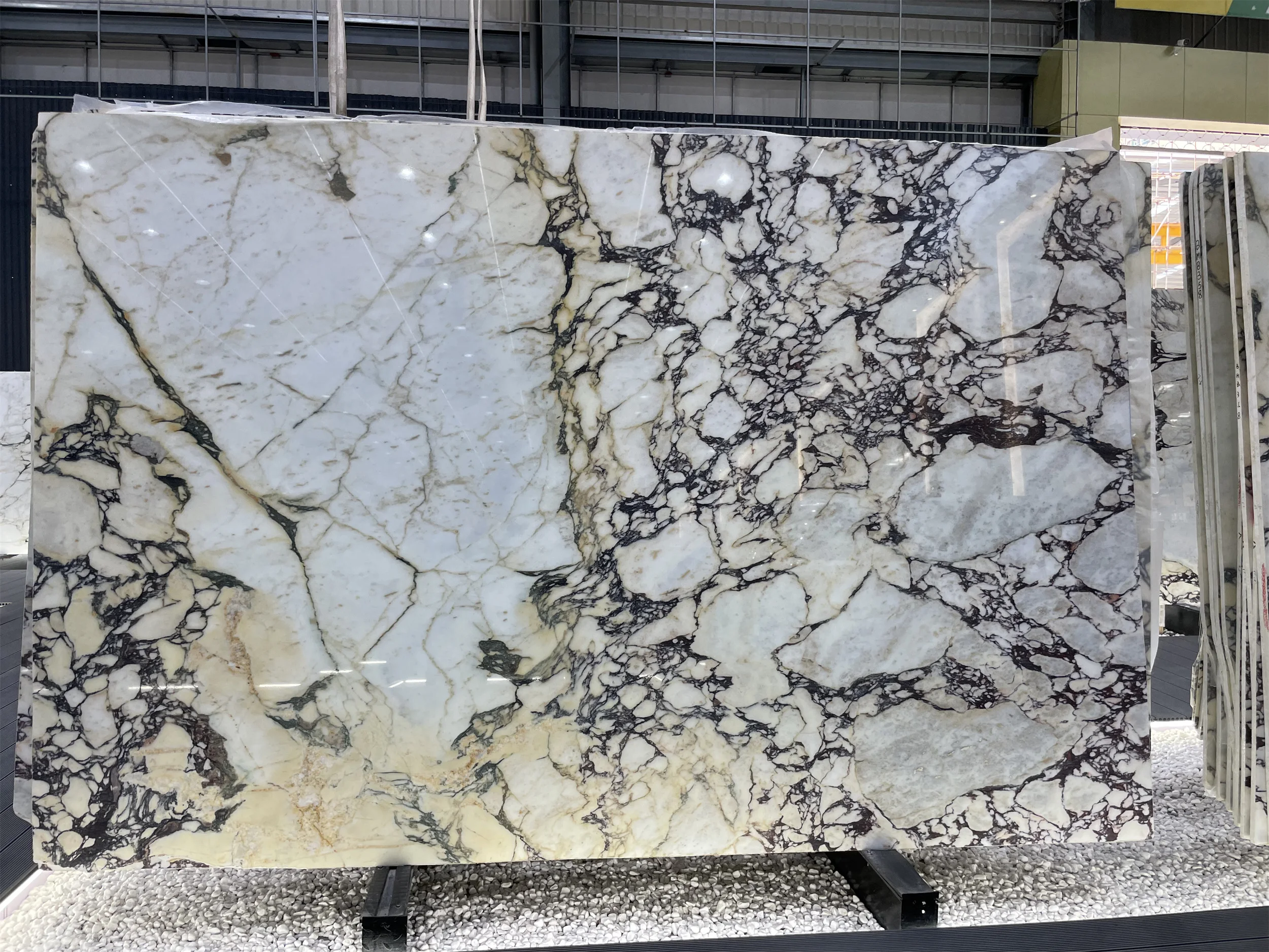 Elegant Purple Veins White Calcatta Viola Marble Slab Price
