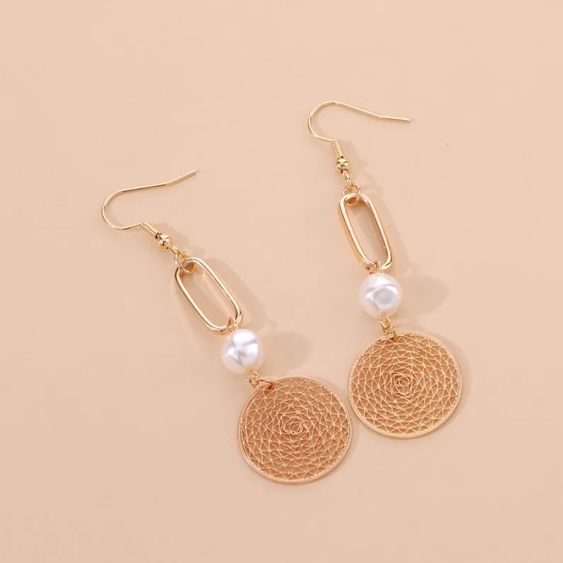 Wholesale 18k Gold Stainless Steel Geometric hollowed-out circle pearl Earring for Women