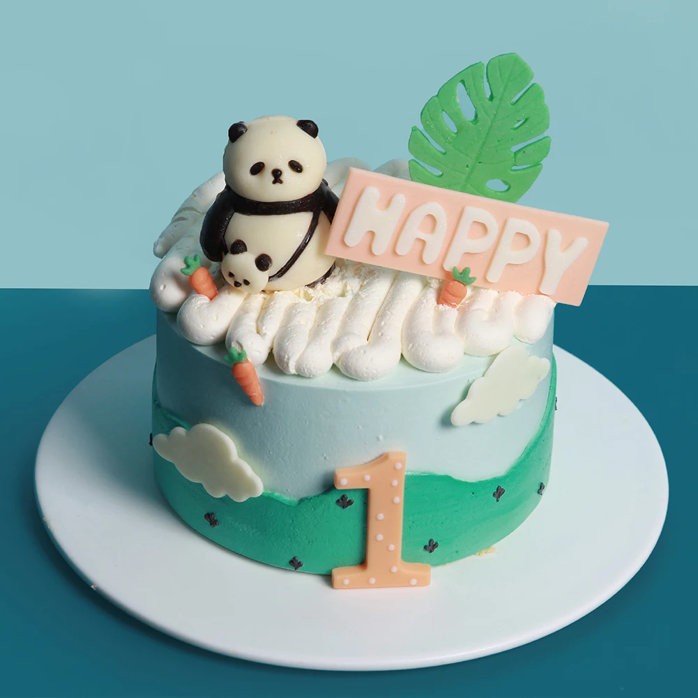 Decoration De Gateau En Famille De Panda Joli Decor Pour Fete D Anniversaire Dessert Decoupe Avec Des Bonbons Au Chocolat 1 Piece Buy Panda Gateau Topper Joyeux Anniversaire Gateau Decoration Comestibles Partie Decoration Product On Alibaba Com