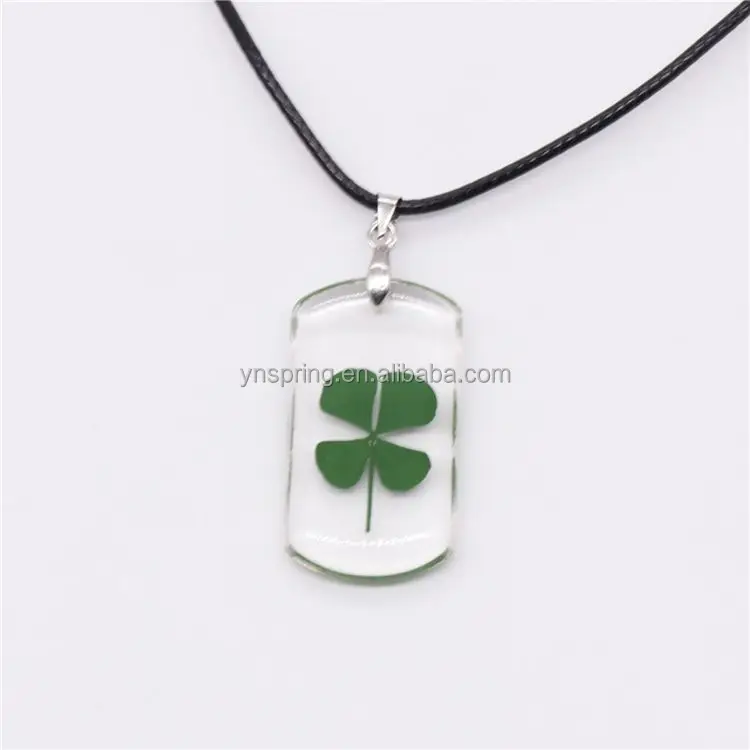 
 Оптовая продажа, декоративное креативное хлопковое ожерелье из смолы на заказ, ожерелье с четырьмя листьями клевера  