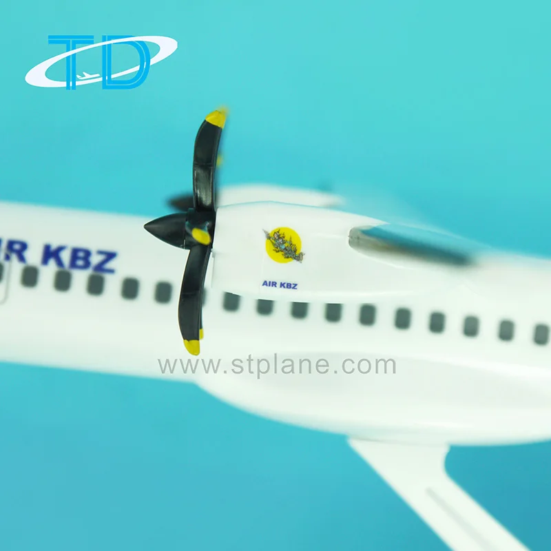 Firefly Atr72-600 27cm Plastic Model Scale 1/100 Business