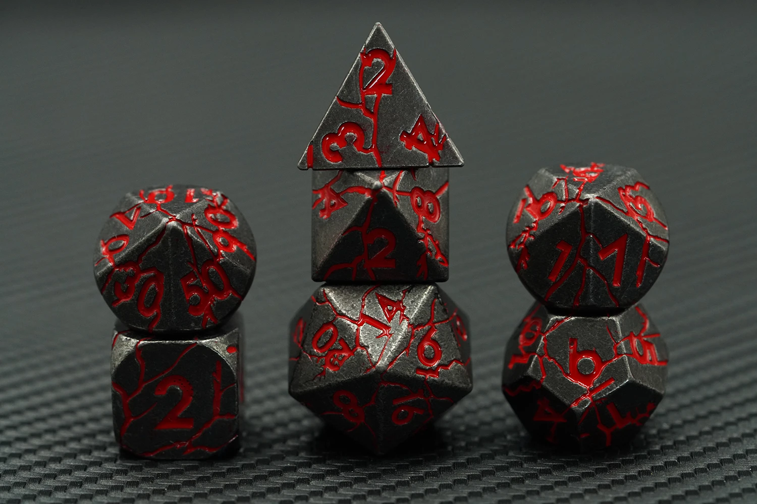 Wholesale Hot Sell Dnd Metal Blood Dice Set Metallic Crack Dice D4 D6 D8 D10 D12 D20 D% for D&d Tabletop Games details