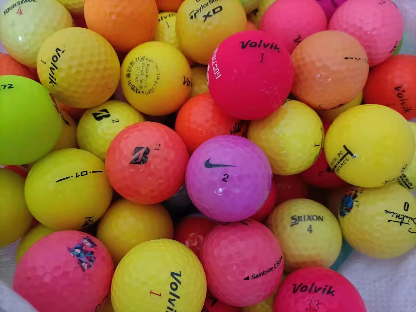 Knight Wholesale Used Golf Balls Good Quality Second Hand Golf Balls