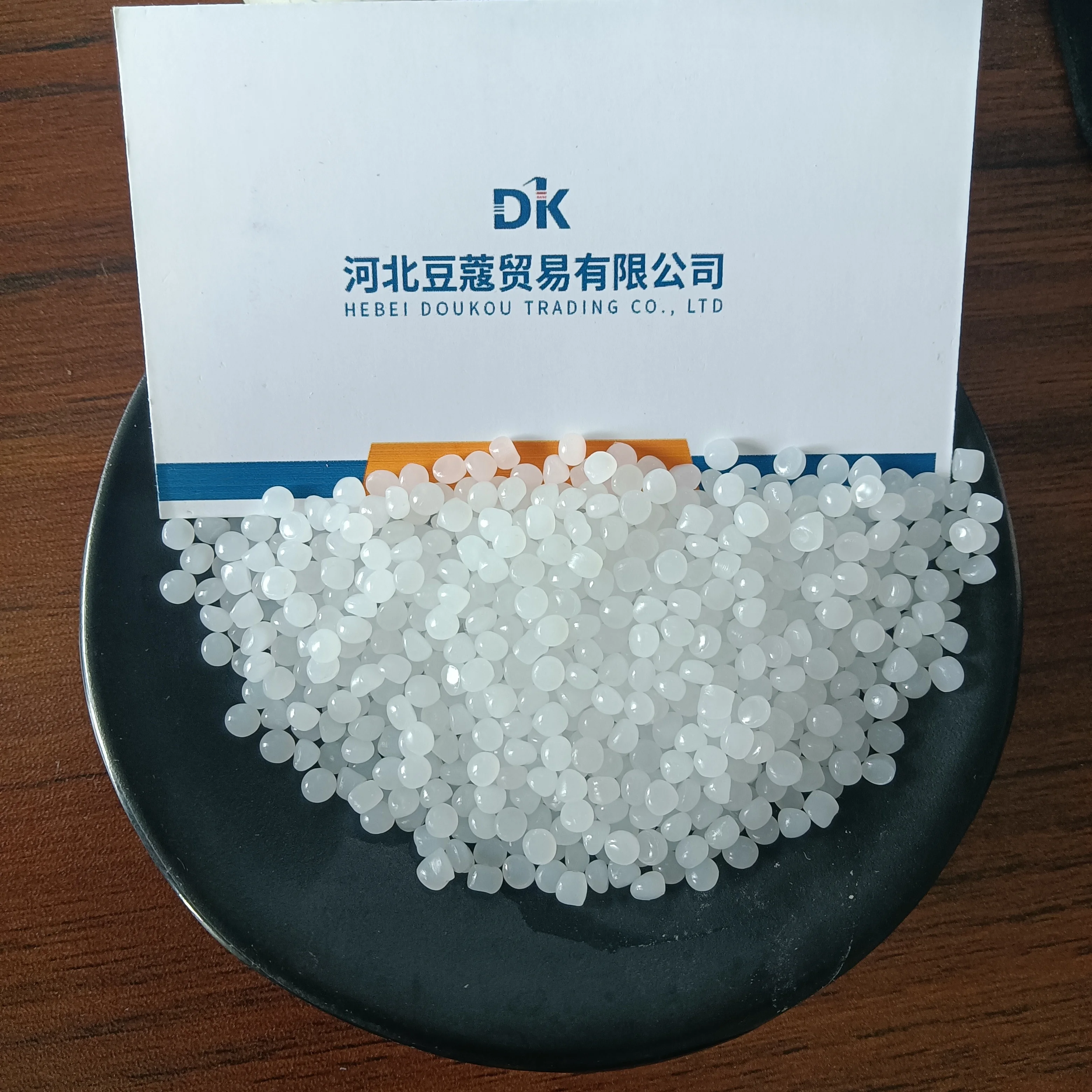 Высокая Противоударная формовка под давлением акрилонитрил бутадиен стирол натуральные 100% чистые гранулы ABS