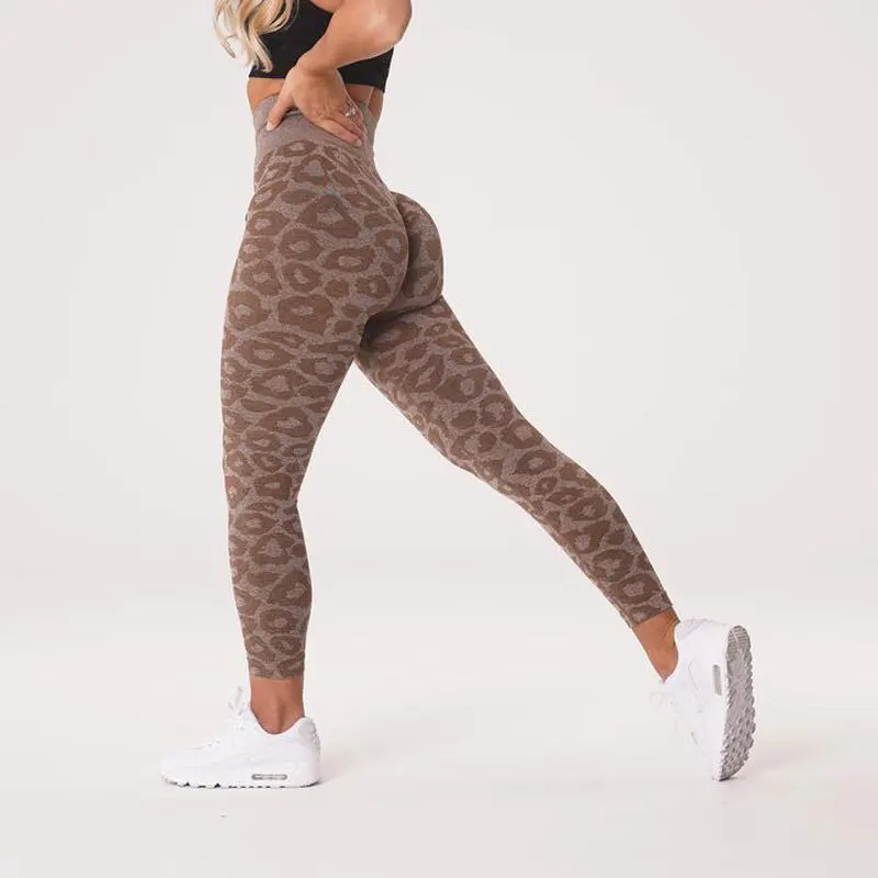 2022 Custom Logo High Waisted Gym Workout Seamless Leopard Leggings Squat Proof Camo Scrunch Butt Leggings For Women