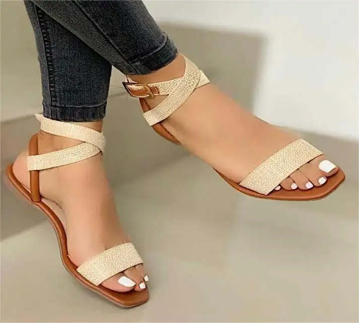 2024 summer new women's flat 40-43 large size casual sandals