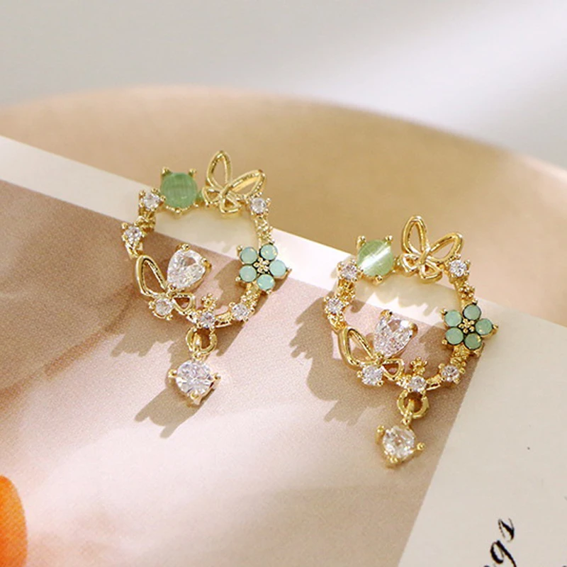 New Fashion Flower Cute Stud Earrings Korean Jewelry