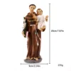 Padre che tiene il bambino-marrone