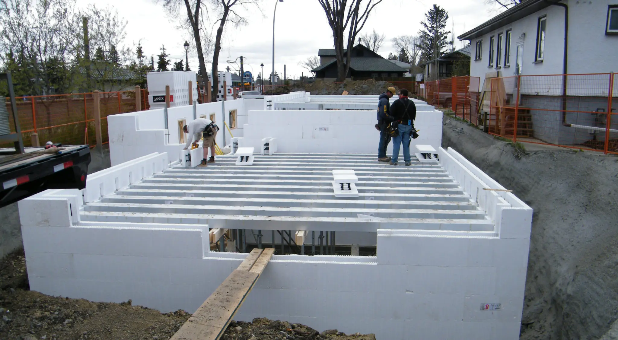 icf-block-construction-icf-foam-block-insulated-concrete-forms-buy