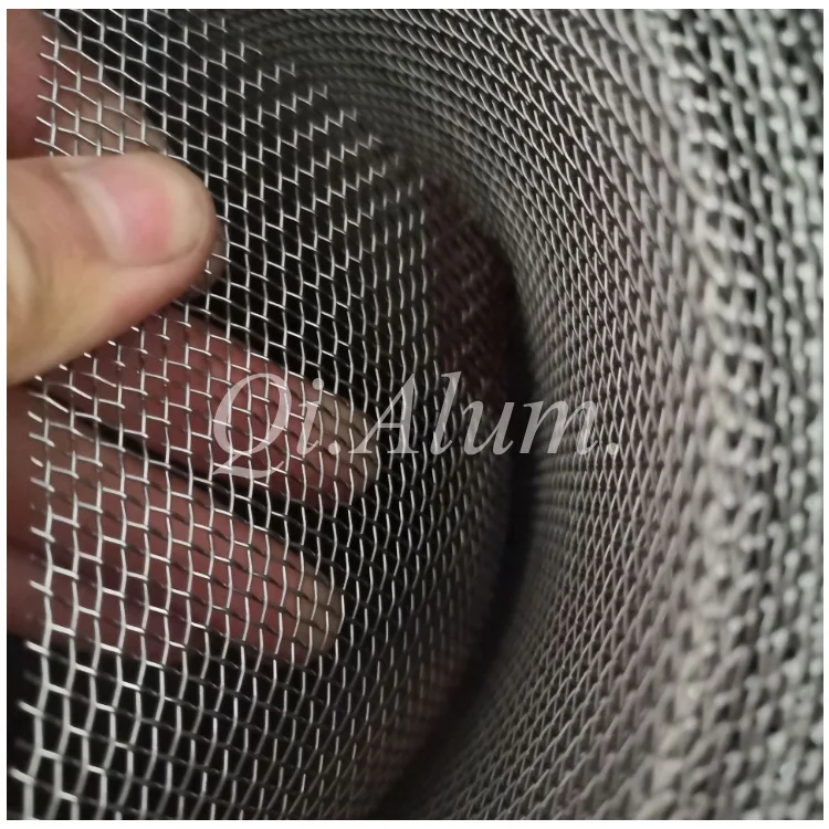 Galvanized wire Mesh Factory Supply from China fence decoration metal mesh