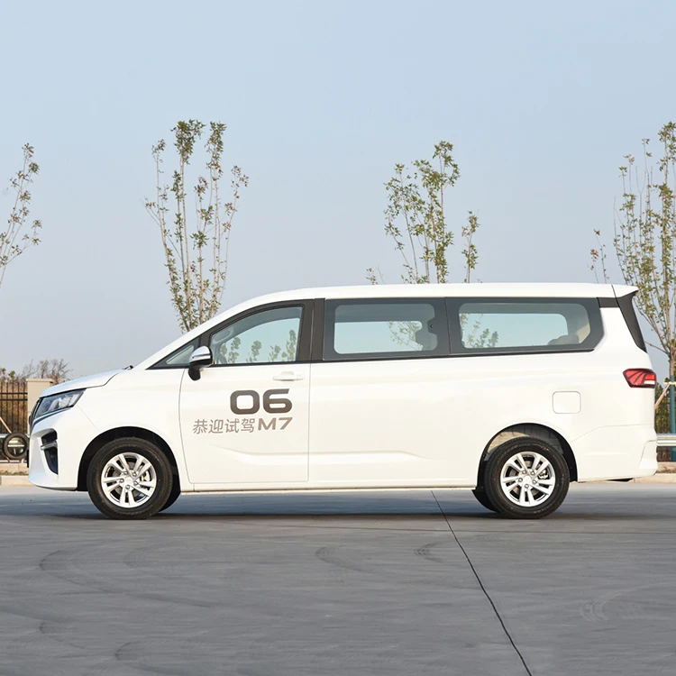 2023 New Design Baw M7 Electric Vehicles New Mpv 4 Door 7 Seats Large Comfortable Chinese Brand Pure Electronic Vehicles