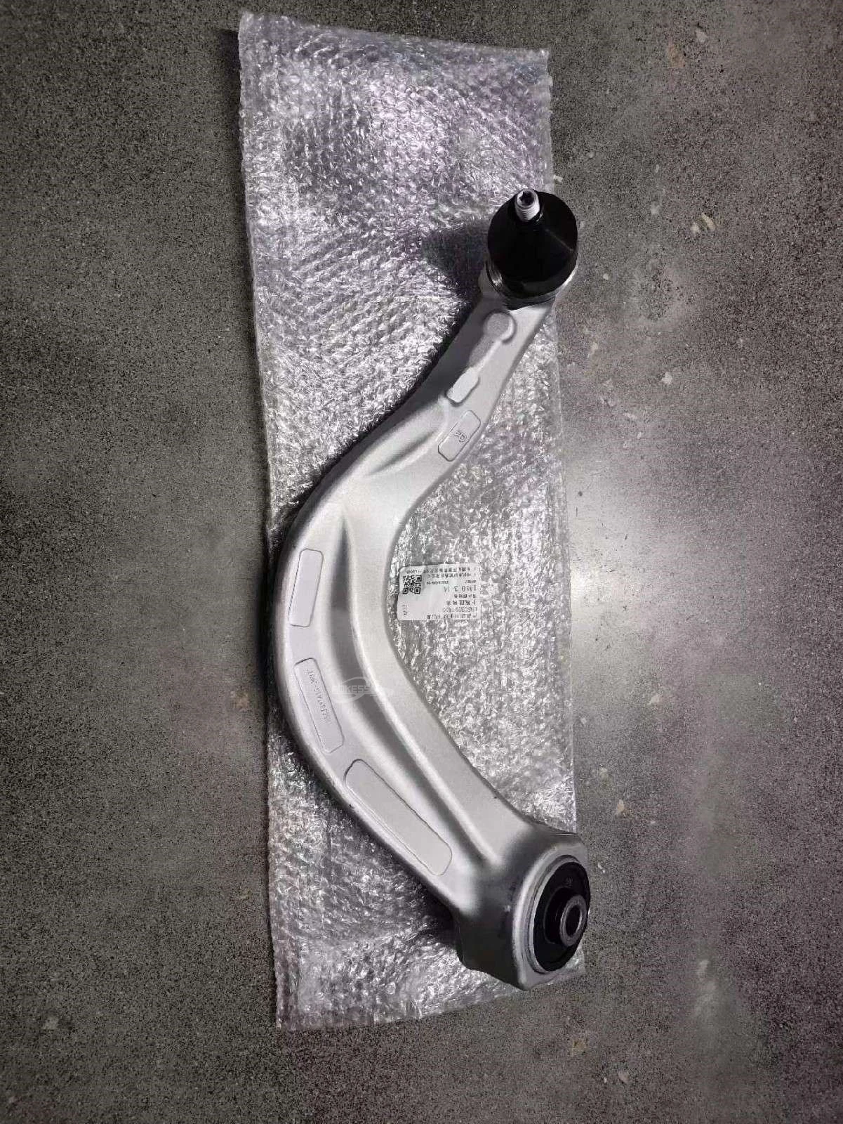 Factory Outlet High Quality Lower Control Arm Right Curved OEM LB5C33... — 5