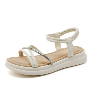 8805 Cool Straps Summer Slippers for Women Made in China Fashion Trend Breathable and Anti-Slip for Spring and Autumn Seasons