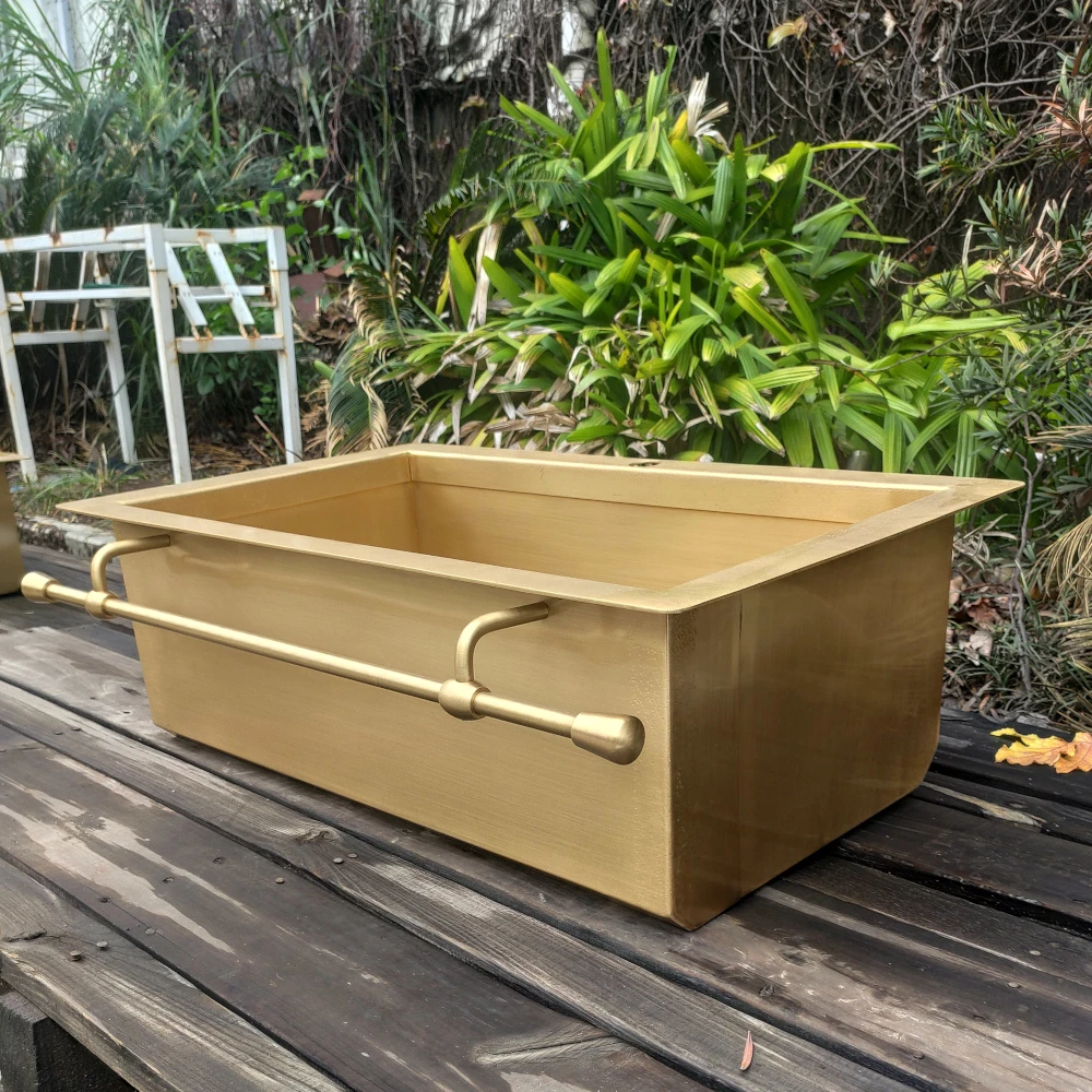 Customized 76cm Classic Design Rectangular Metal Brass Golden Apron