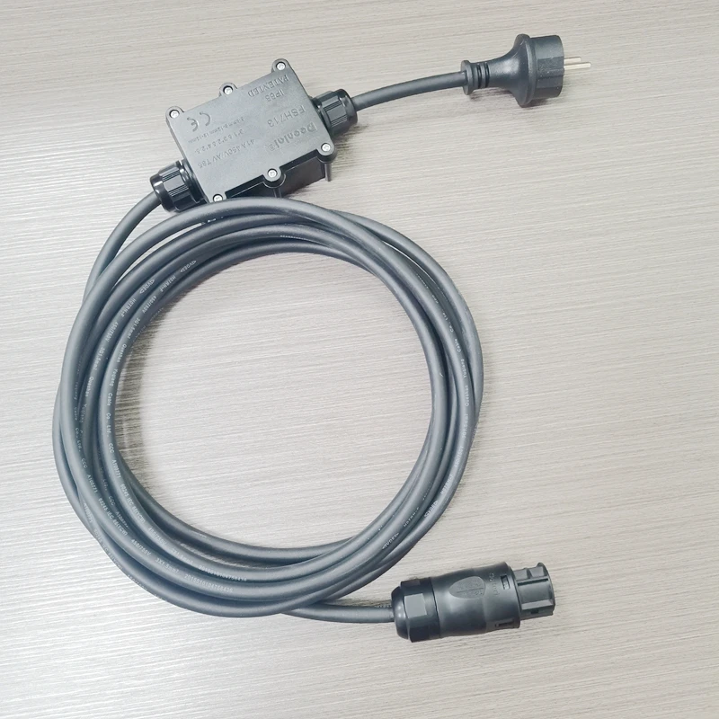 APSystems 5 meter AC 230V Netaansluitsnoer Betteri® BC01 Stekker APSystems 5 meter AC 230V Netaansluitsnoer Betteri® BC01 Stekker