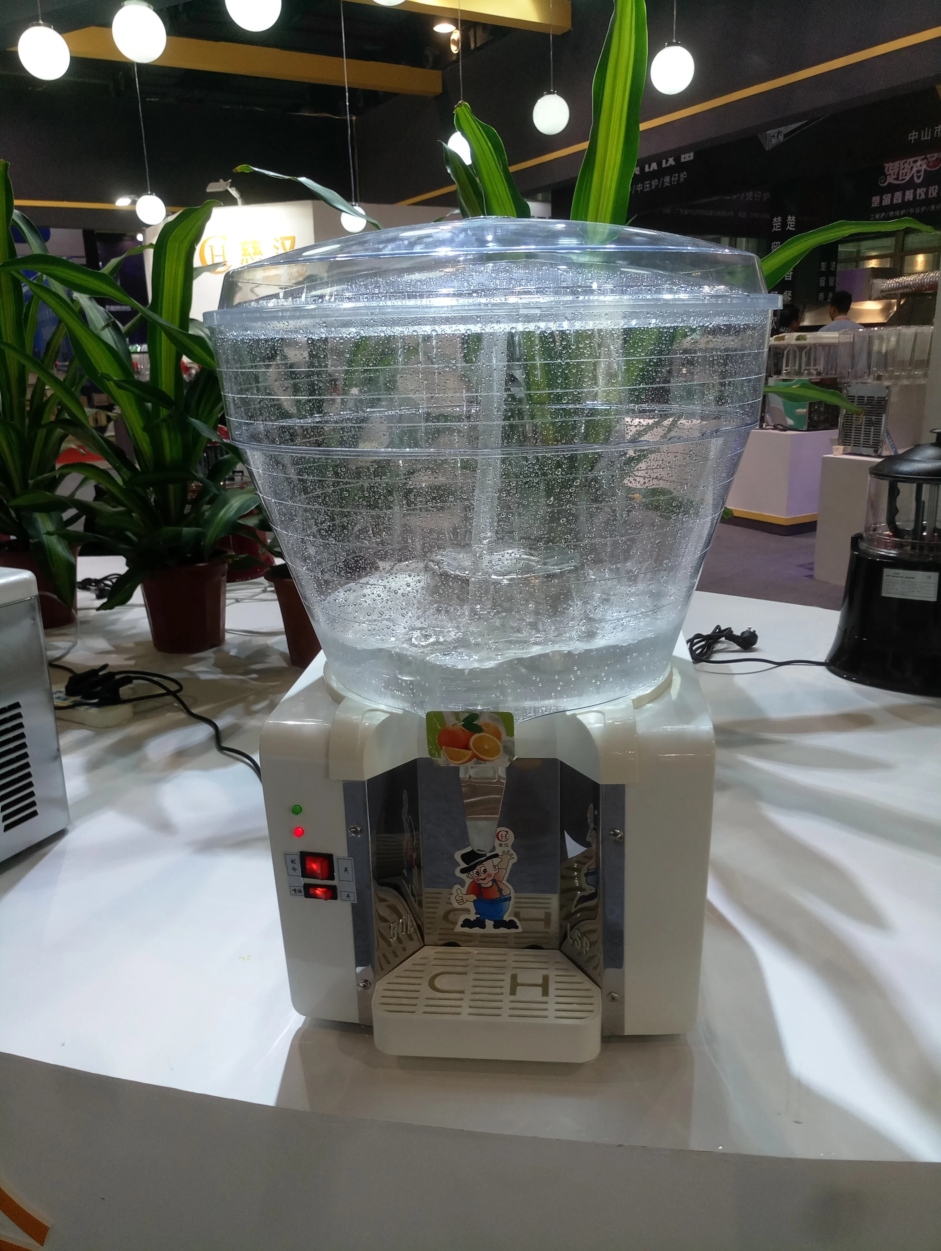High Capacity 30L 50L Desk Top Juice Making Machines Drink Dispensers With Air Cooling