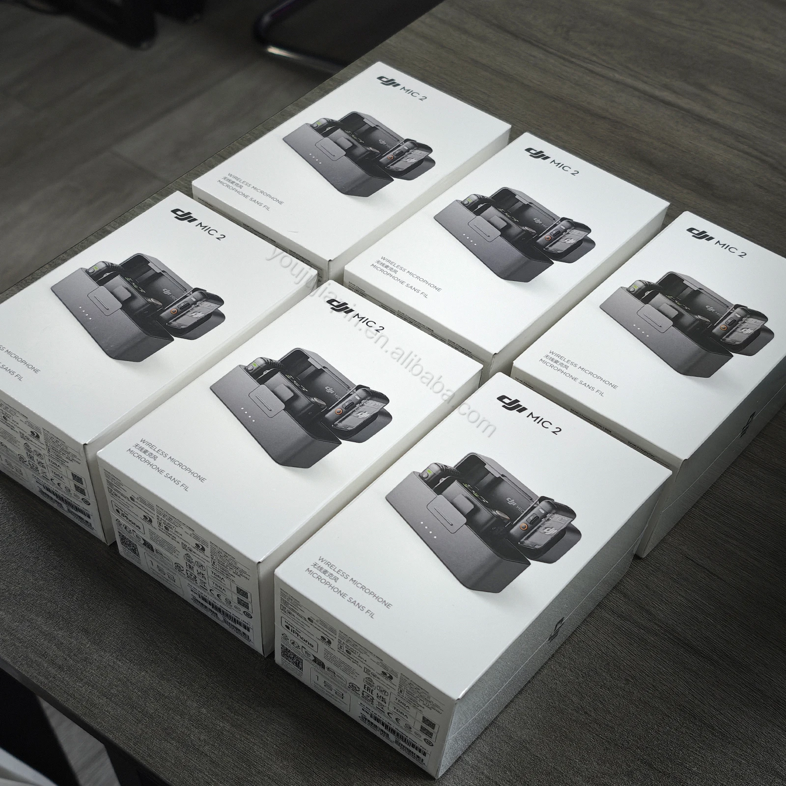 DJI Mic 2 - Portable, Noise Cancelling Microphone System
