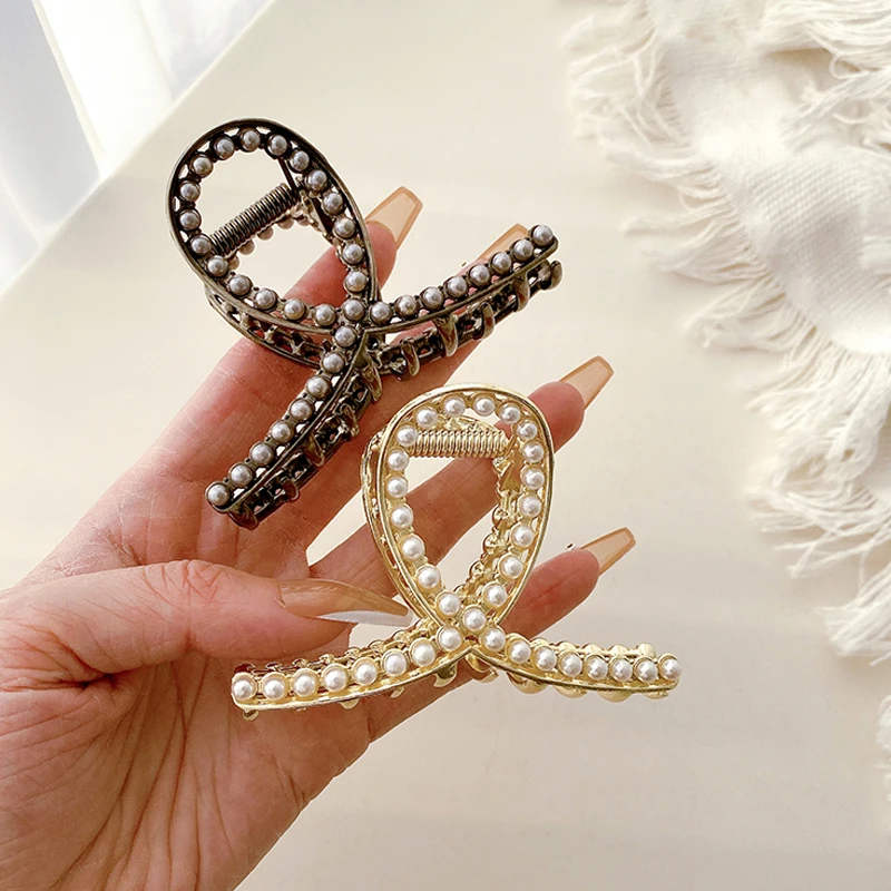 NEW Y2K Retro French Pearl & Rhinestone Hair Claw Clip Amazon.com : Brinie Rhinestone Hair Claw Clip Large Metal  main image 2