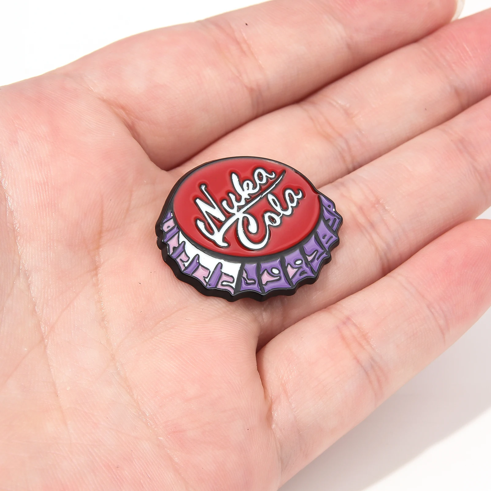 Badge épingle Nuka Cola - Fallout 4 - Capsule De Bouteille Collector