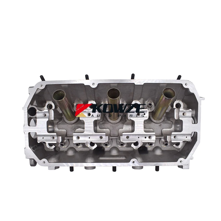 マシン Car Engine Cylinder Head Assembly for Mitsubishi Pajero