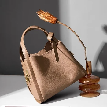 Leather Handbag for Women, 2025 New Style Vegetable Basket for Mom, Grand Crossbody Bag, Cowhide Bucket Bag