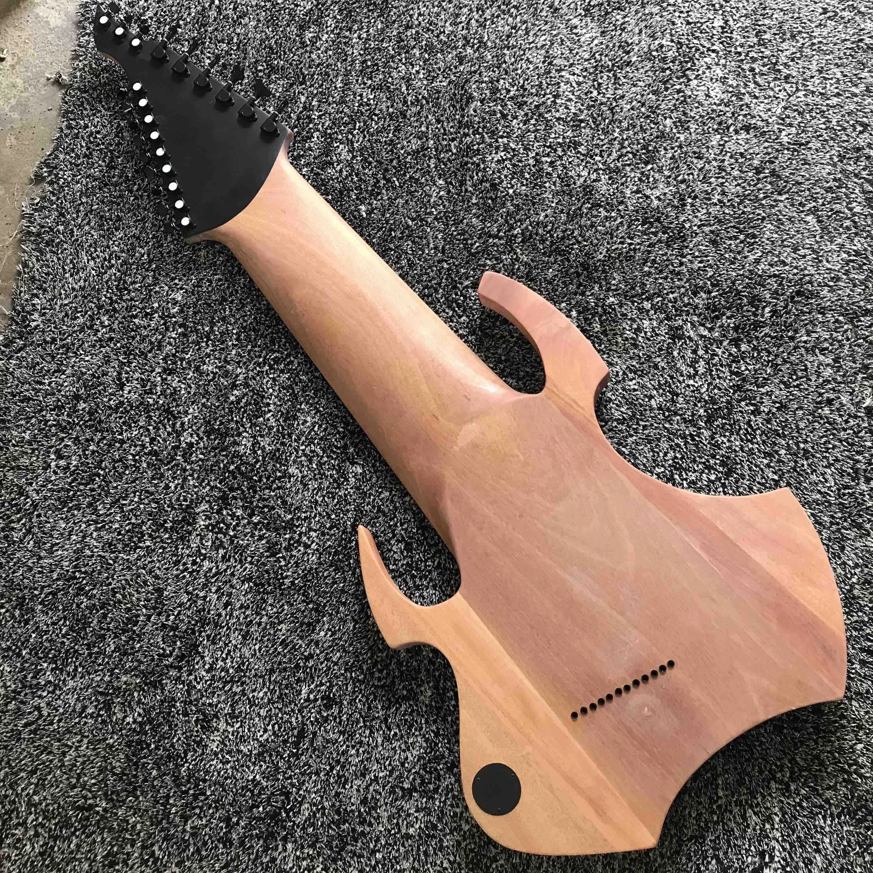 カスタム不規則なボディシェイプ18弦エレクトリックベースギター