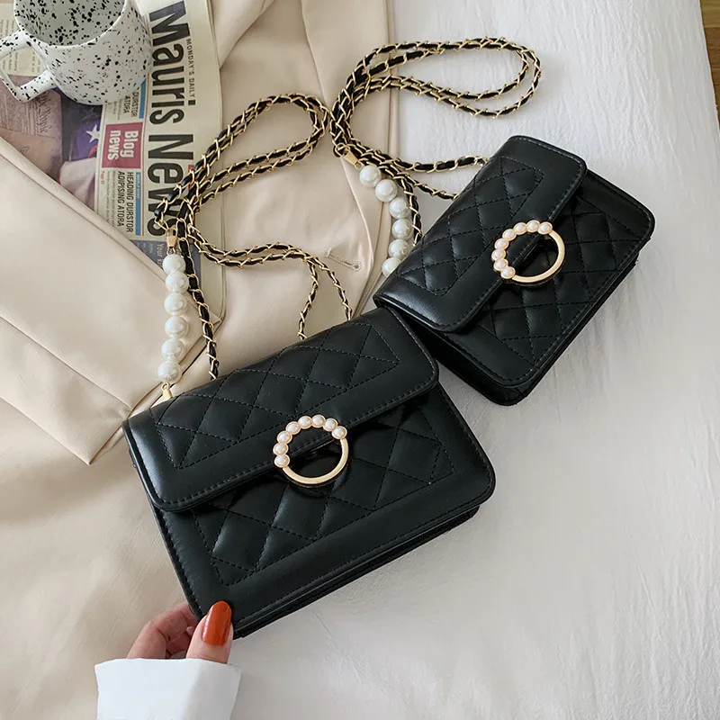 Diamond Pressed Pattern Square Shape Black Fashionable Single Shoulder Bag  With Chain Strap