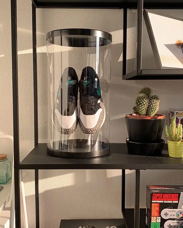 MGOO Sneaker Shoes Floating Display Modern Transparent