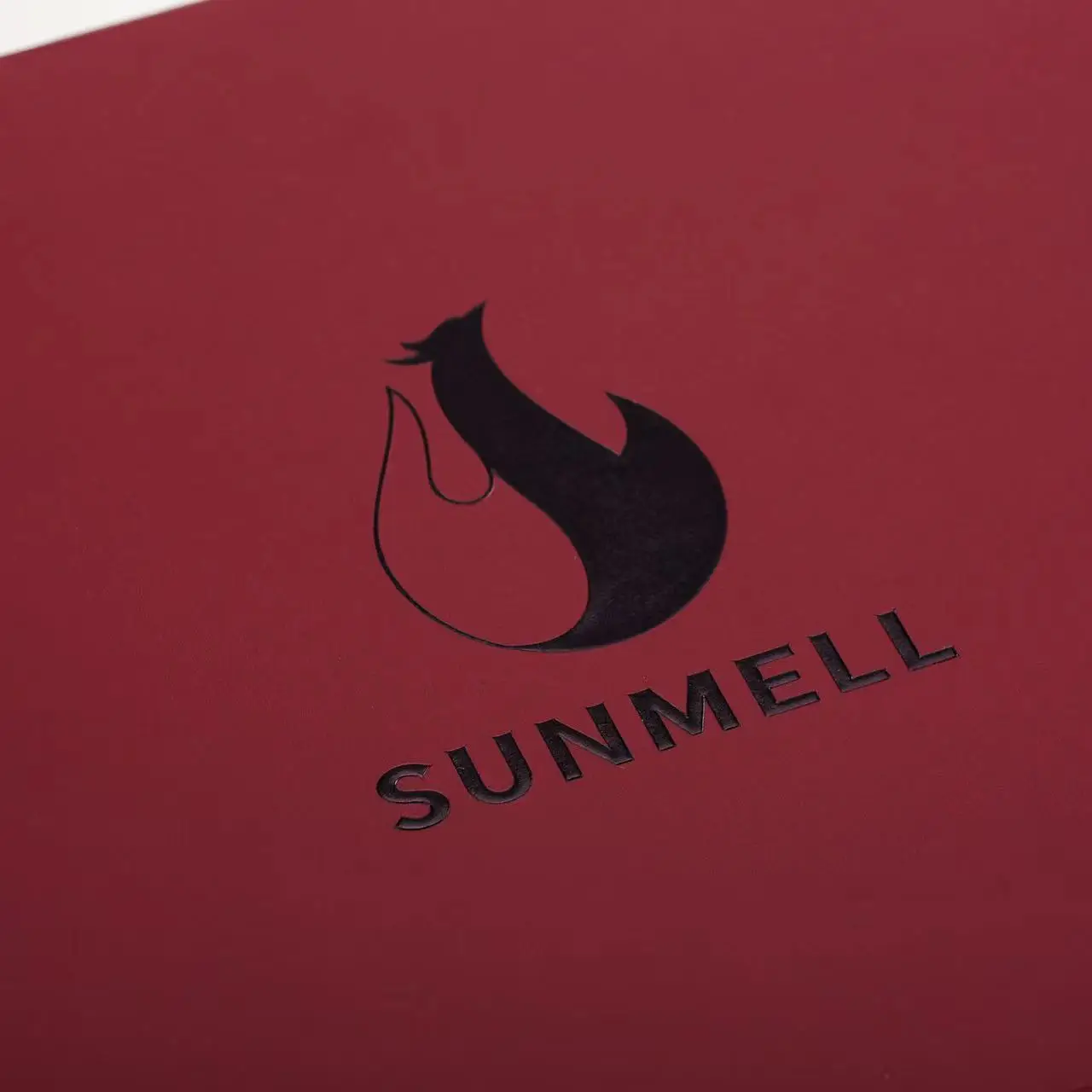 Customized Embossed Printing Angola Red Luxury Cardboard Tshirt A4 Magnetic Folding Gift Box with Bag Recyclable