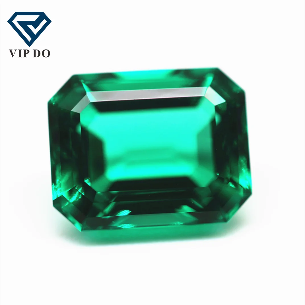 Emerald Jewels: Distinguishing Real Emeralds Green Sapphires