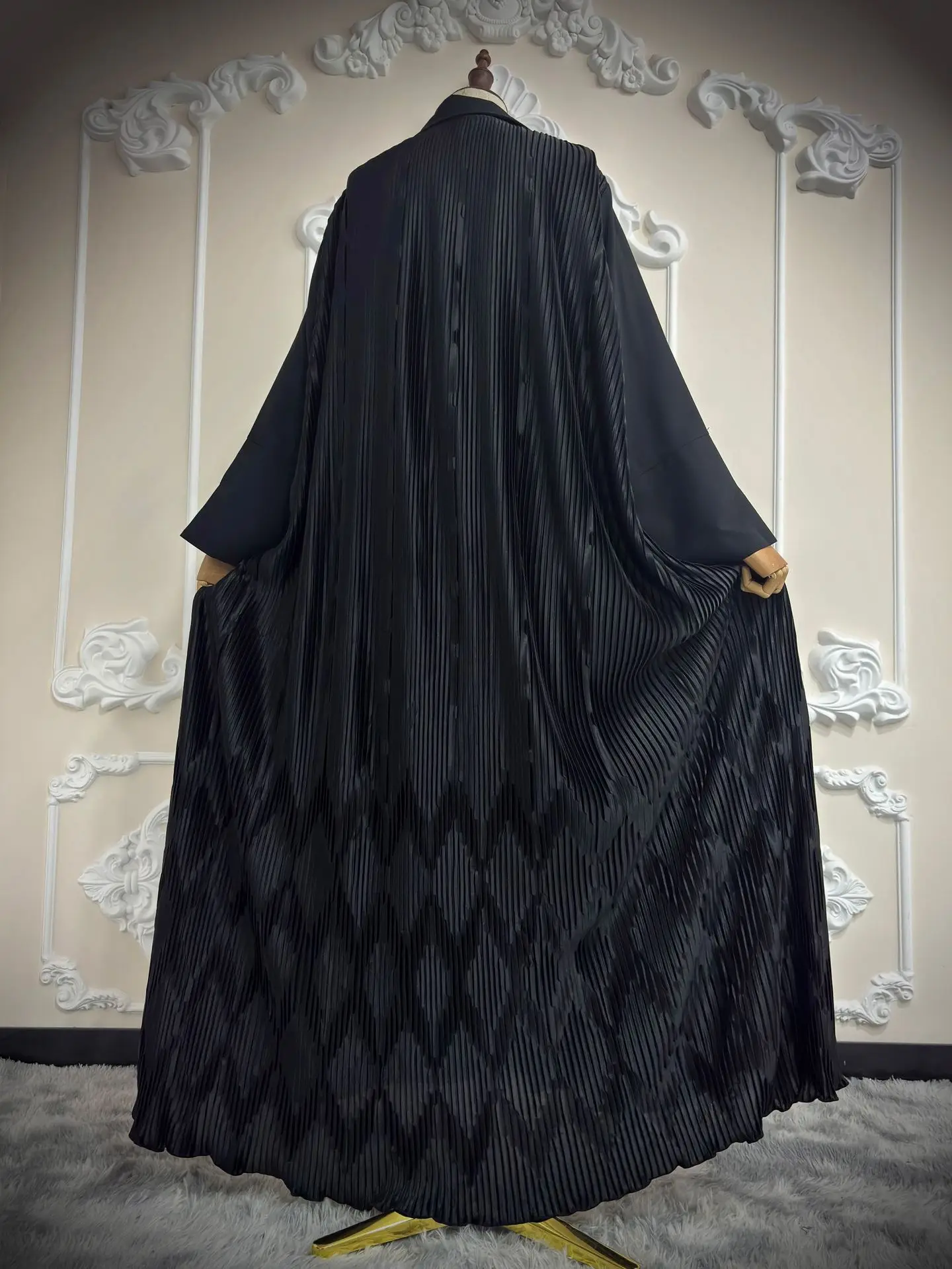 elegant abaya dress for wedding Mesh Flower Bead Open Abaya and Satin Interior Dress 2-Piece Set main image 1