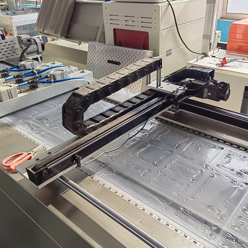Avocado Pulp  Food Packing Thermoforming Thermoforming Vacuum Packaging Machine