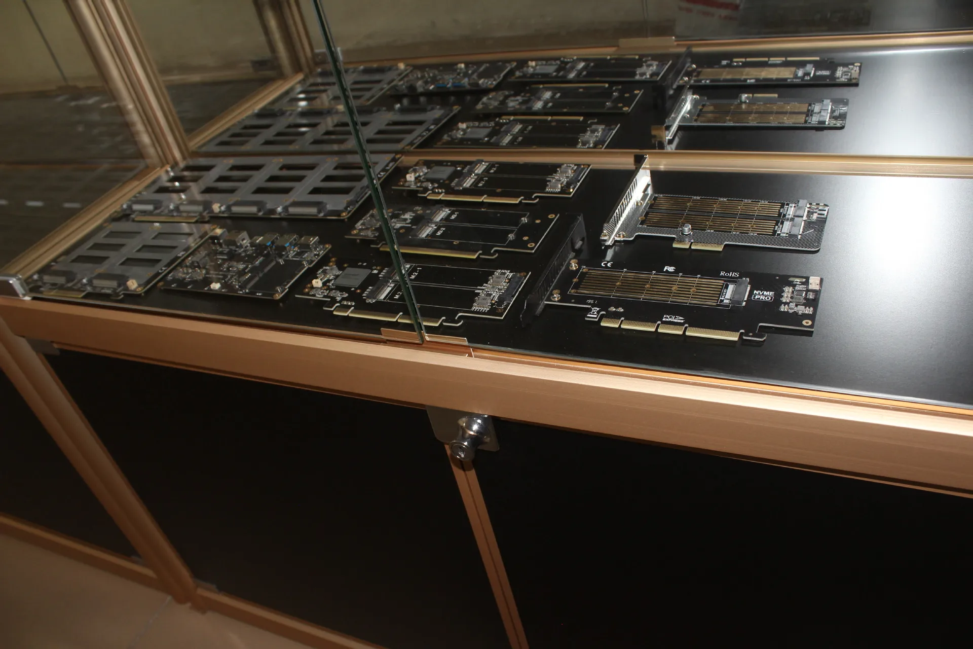 Shenzhen Gang Shun Microelectronics Co., Ltd. 1