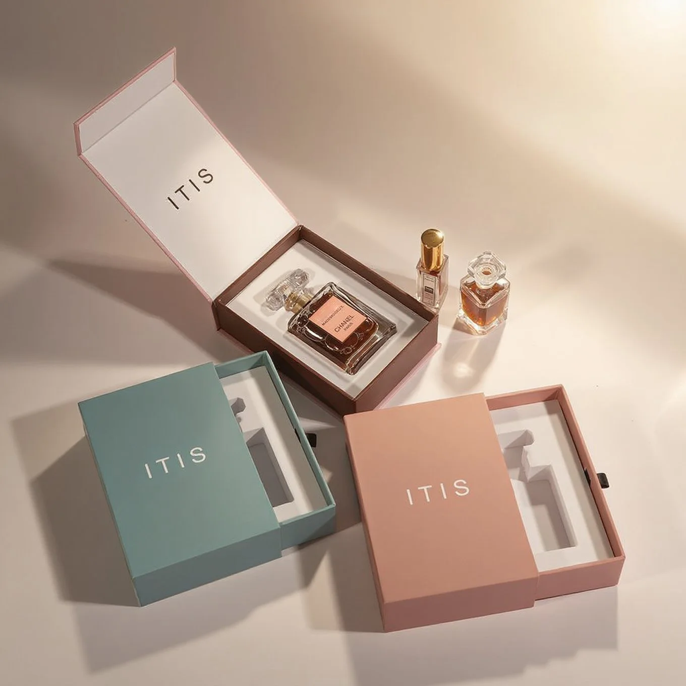 Custom Luxury Perfume Boxes | Branded Gift Packaging to Showcase & Protect Your Fragrance Creations