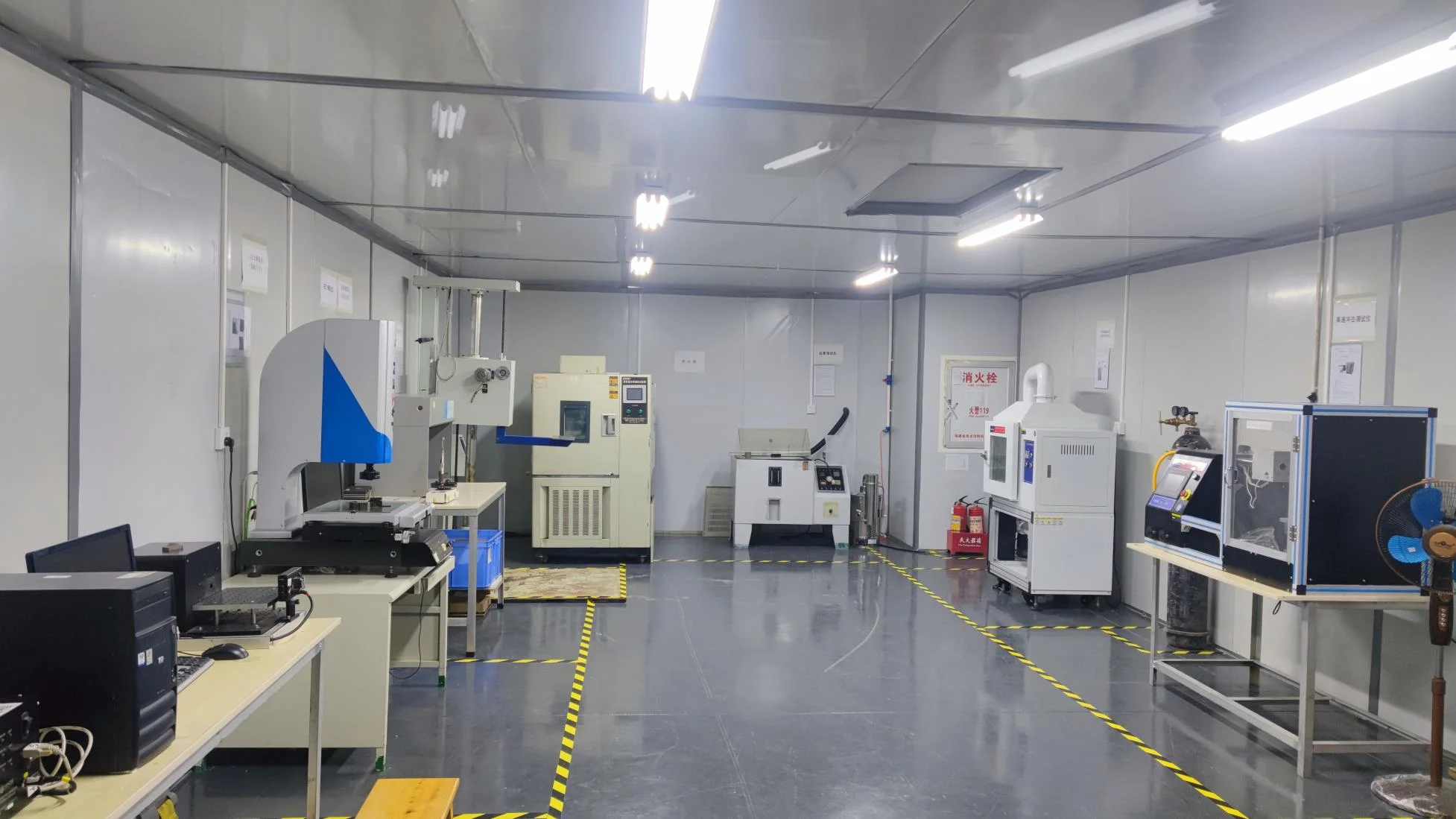 Chongqing Deding Optical Technology Co., Ltd. 3