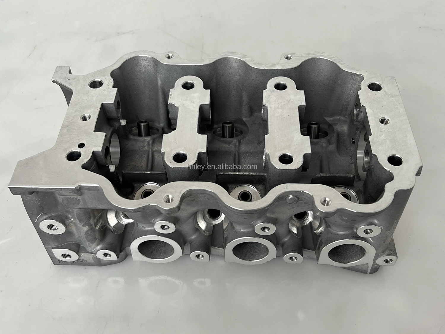 蒙古 370 Engine Cylinder Head for Daihatsu Hijet KIA Towner